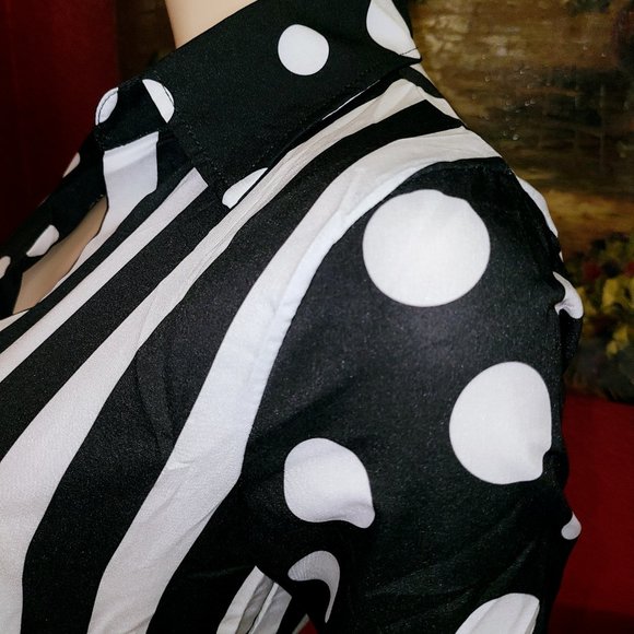 Women's Polk a Dot and Stripe Dress Size Small Maxi Dress - Picture 7 of 10